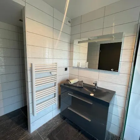 Zen Gæstehus Saint-Raphaël